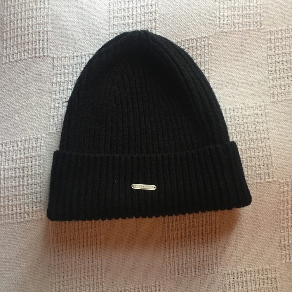 Black Superdry beanie
